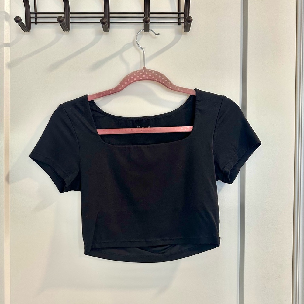 Black Square Neck Crop Top